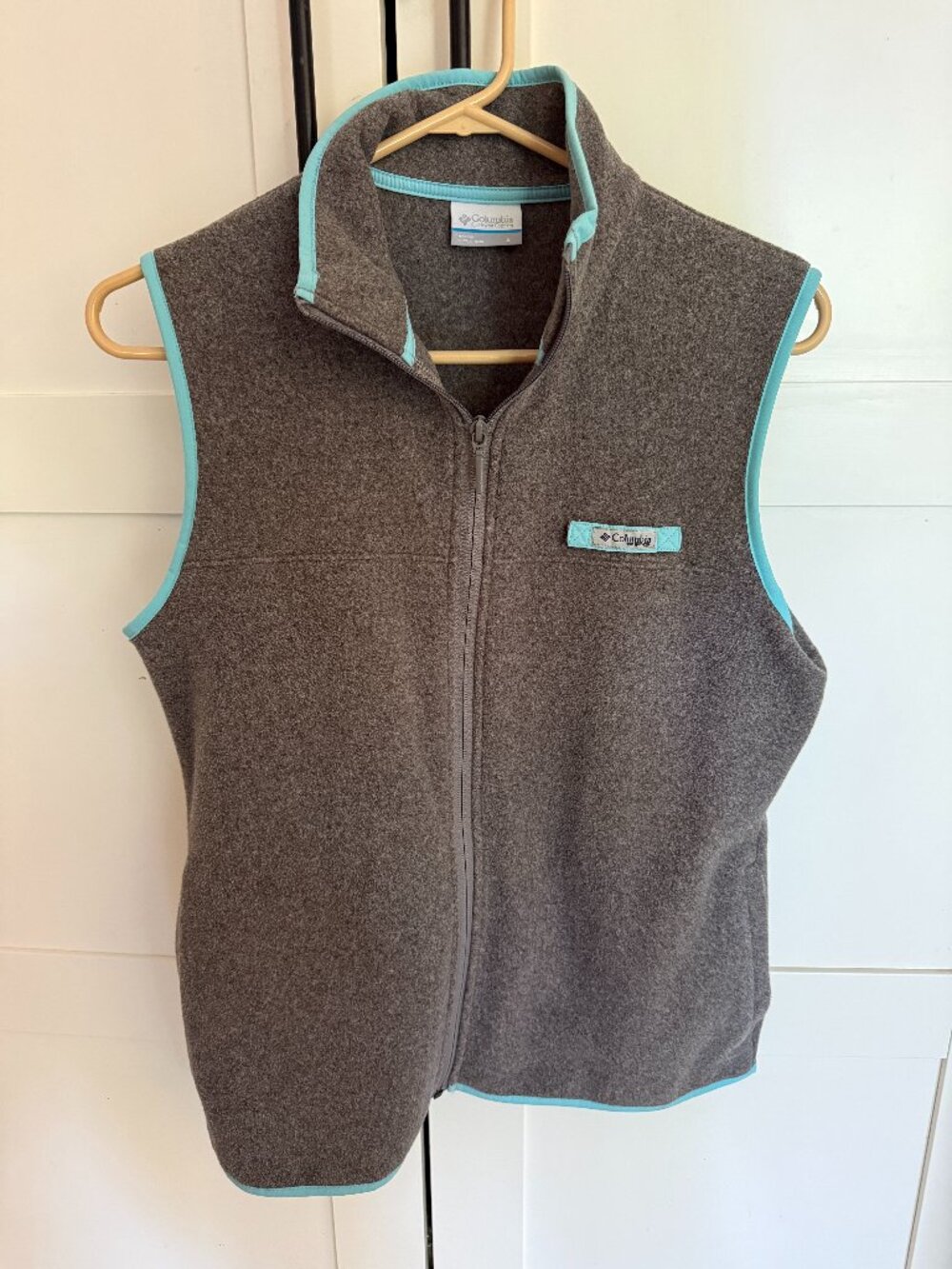 Columbia PFG Gray Fleece Vest Turquoise Trim Women's Small